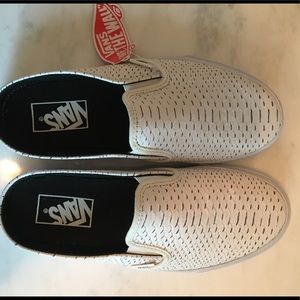 NWT slip on snakeskin Vans